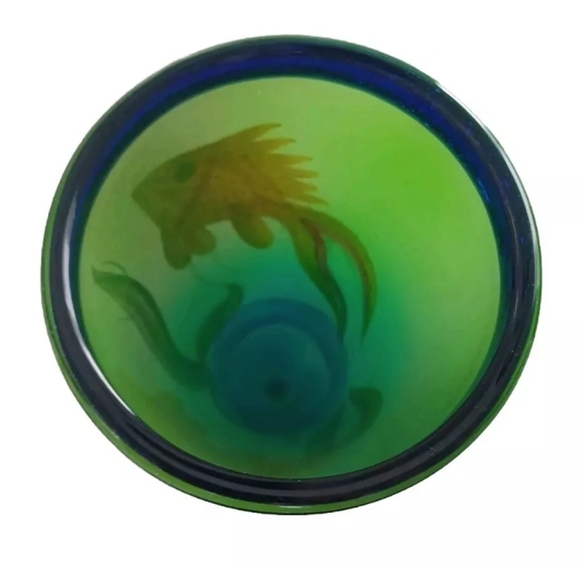 Mexican Goldfish Green Hand Painted Cocktail Glass Cobalt Blue Bottom & Rim - Picture 3 of 4